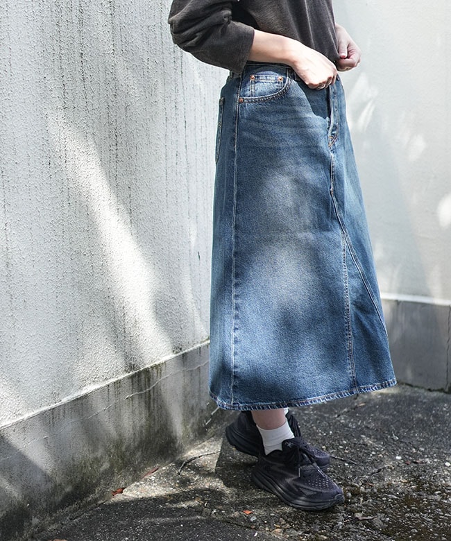 Levi's(リーバイス) ハイライズ Aラインスカート ミディアムインディゴ