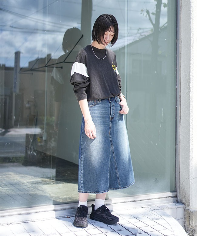 【新品◎】LOVIES　タイトスカート　11号　ミモレ丈　ラムスキン　レッド 新品◎】LOVIES タイトスカート 11号 ミモレ丈 ラムスキン