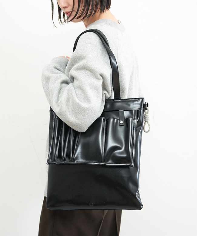 SALE 50%OFF】[FLE32251B0003]F/CE.(エフシーイー)テックレザー