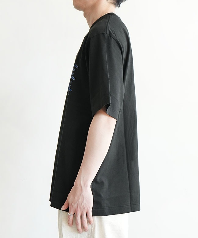 blurhms ROOTSTOCK(ブラームスルーツストック) RAREGROOVE Print Tee