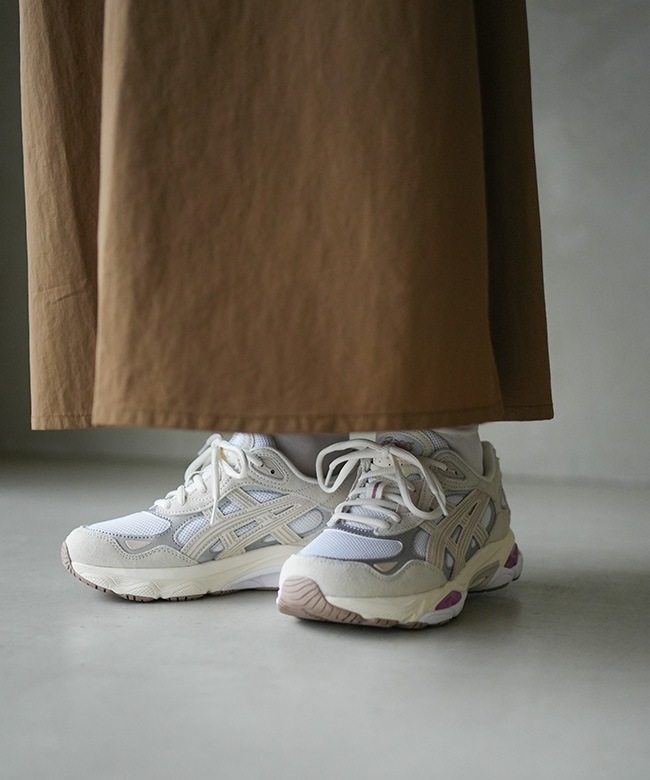 アシックス　asics スニーカー　23.5 GEL-NYC レディース　新品 asics(アシックス)GEL-NYC 2.0 スポーツスタイルスニーカー レディース
