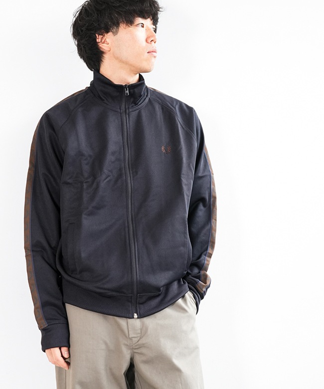 J5557]FRED PERRY(フレッドペリー) Contrast Tape Track Jacket