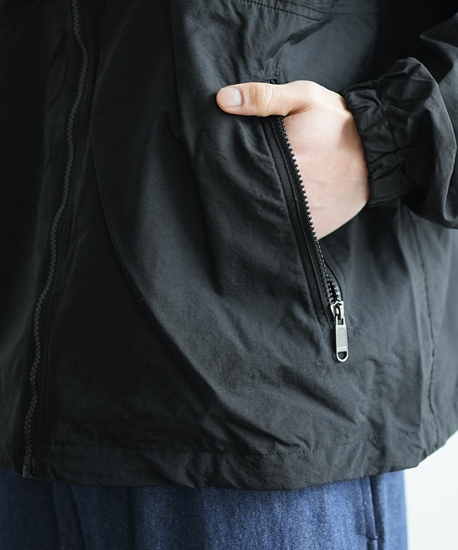 【新品】The North Face コンパクトブルゾン（ユニセックス）　ブラック S THE NORTH FACE/コンパクトブルゾン（ユニセックス）【限定展開