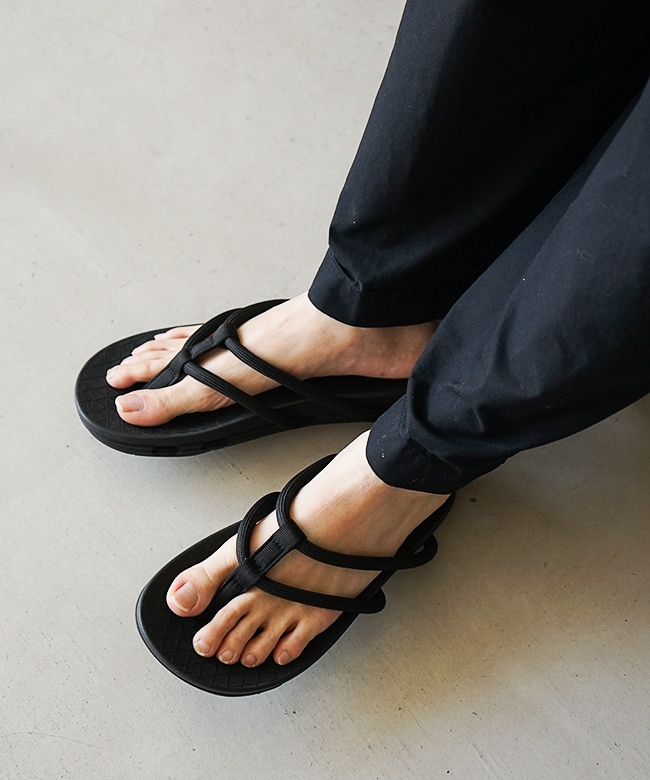 nonnative rig リカバリーサンダル ブラック rig(リグ)×nonnative(ノンネイティブ) BAHARINI バハリーニ