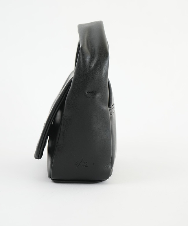 SALE 50%OFF】 【チャーム・ショルダーベルト付属】 F/CE.(エフシー