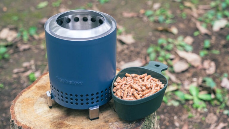 ソロストーブ／メサ(スティール) Amazon.co.jp: Solo Stove ソロストーブ メサ スティール 日本