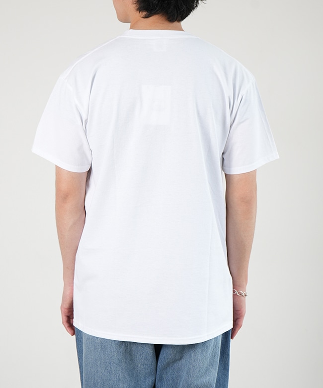 美品 BRU NA BOINNE ブルーナボイン タバコ刺繍 Tシャツ カットソー トップス コットン クルーネック M 白 ホワイト メンズ レディース 古着 中古 USED SALE 50%OFF】BRU NA BOINNE(ブルーナボイン) 子煩悩レスラー 家族で