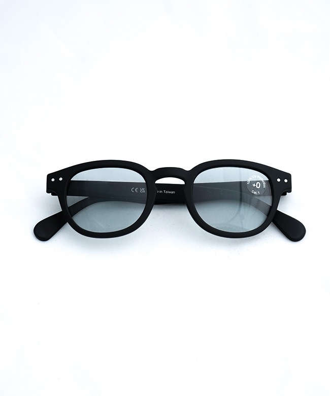 ソフトケース付属】IZIPIZI(イジピジ) SUNGLASS(サングラス)SUN #C