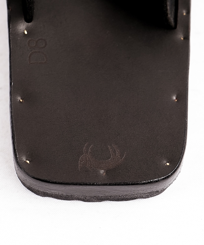 新品 Jutta Neumann サンダル D8 黒 収納袋付き 楽天市場】[JND07-02-009]【保存袋付き】JUTTA NEUMANN(ユッタ