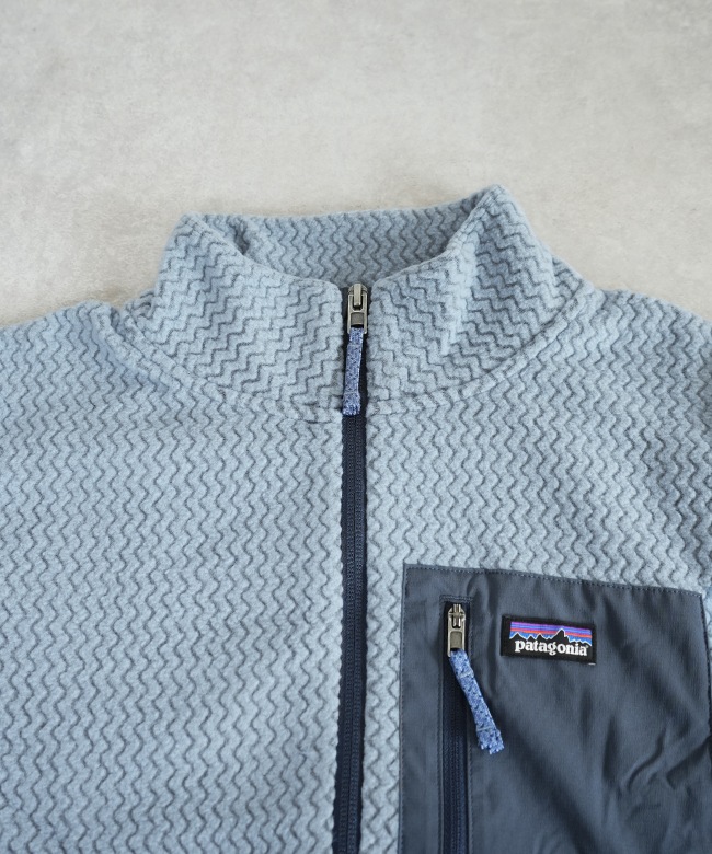 国内正規販売店】Patagonia(パタゴニア)キッズ・R1 エア・フルジップ