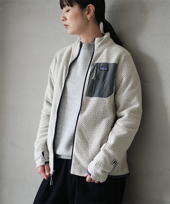国内正規販売店】Patagonia(パタゴニア)キッズ・R1 エア・フルジップ