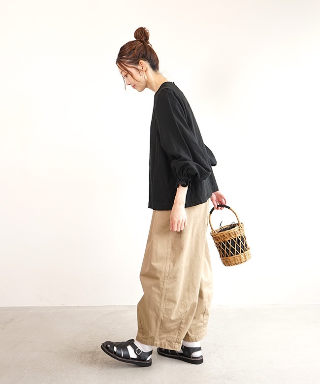 8244T-004]grin(グリン) QUILT GATHERED SLEEVE PULLOVER/キルト