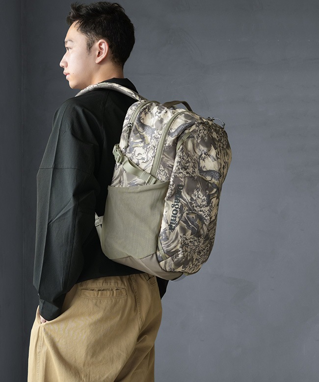 国内正規販売店】【PC・タブレットケース付属】Patagonia(パタゴニア
