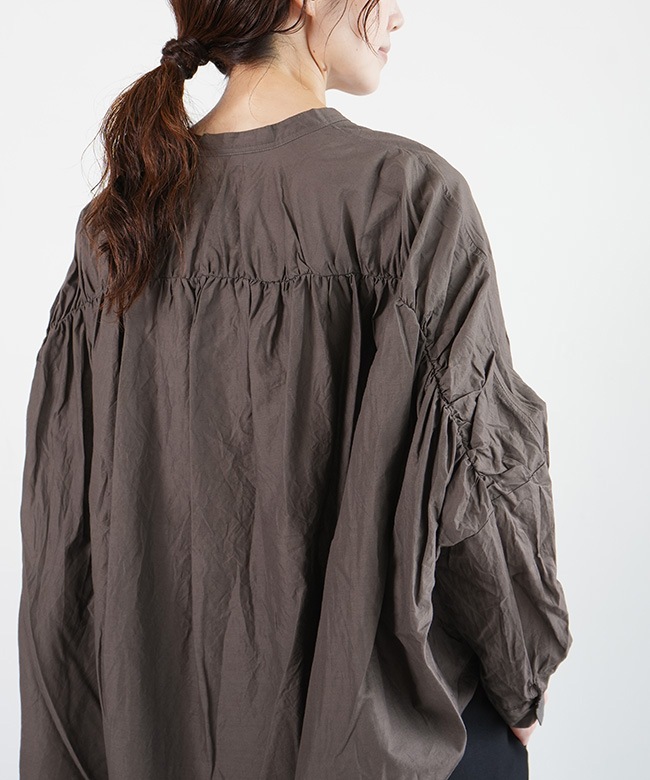 mizuiro ind(ミズイロインド) back gather wide shirt バックギャザー