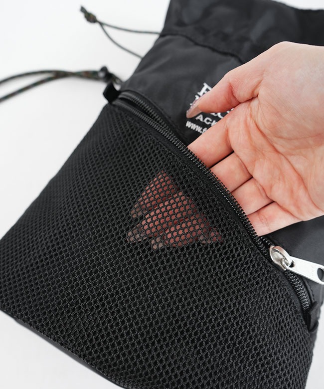 FREDRIK PACKERS(フレドリック パッカーズ)210D PINION MESH POCKET