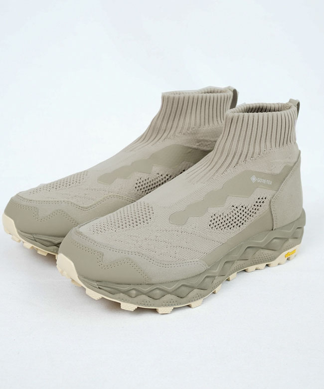 nonnative(ノンネイティブ) × Mizuno(ミズノ) WAVE MUJIN LS MID GTX