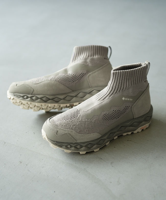 nonnative(ノンネイティブ) × Mizuno(ミズノ) WAVE MUJIN LS MID GTX