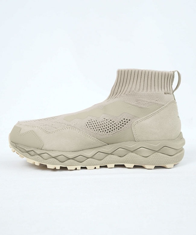 nonnative(ノンネイティブ) × Mizuno(ミズノ) WAVE MUJIN LS MID GTX
