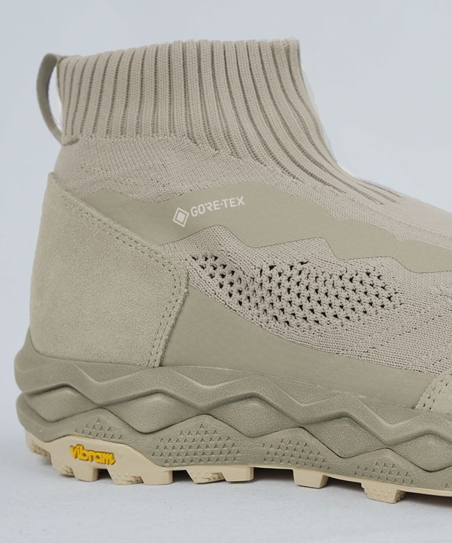 nonnative(ノンネイティブ) × Mizuno(ミズノ) WAVE MUJIN LS MID GTX