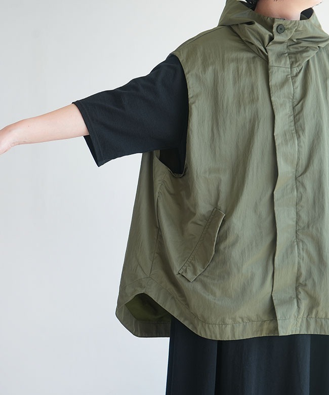 CA-FR0801VT]FIRMUM(フィルマム) フードベスト ライトアウター