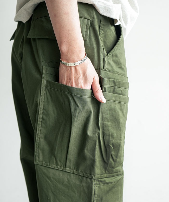SASSAFRAS(ササフラス) OVERGROWN PANTS 4/5-ARMY RIPSTOP オーバー