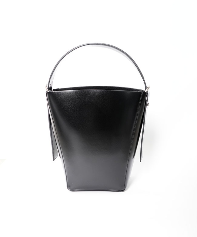 &amp;MyuQ  アンドミューク ショルダーバケットトートバッグ  ブラック SALE 50%OFF】&MyuQ(アンドミューク) LIBER バケツ型トートバッグ 2WAY