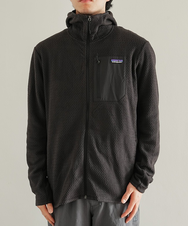 ともかページ 40256]Patagonia(パタゴニア) メンズ・R1 エア・フルジップ・フーディ