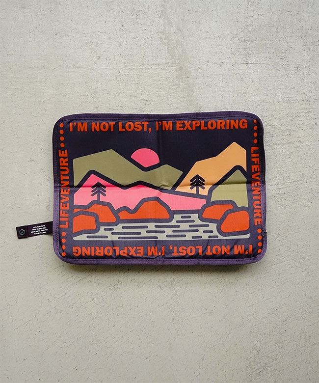 LIFEVENTURE(ライフベンチャー)SIT MAT RETRO / MOUNTAIN シットマット