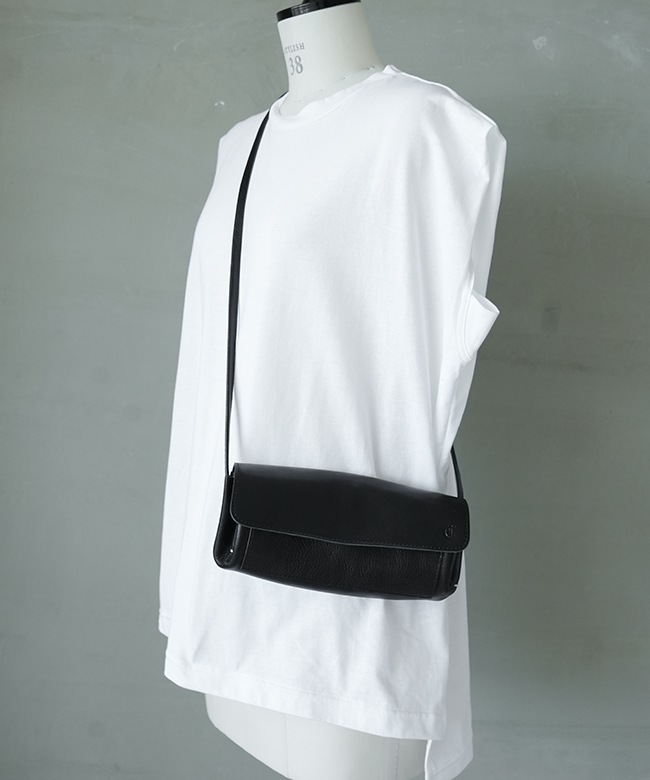 81-5520)【保存袋あり】CLEDRAN(クレドラン)BAGU(バーグ)2WAY WALLET 