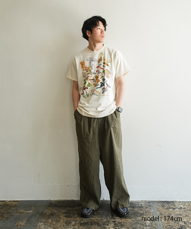 LIBERTY GRAPHICS(リバティグラフィックス) MUSHROOMS Tシャツ