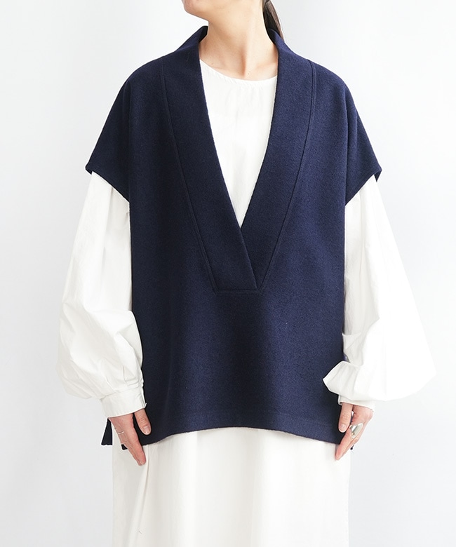 CHAW25-4606]SI-HIRAI(スーヒライ) V-NECK PO GILLET Vネックプル
