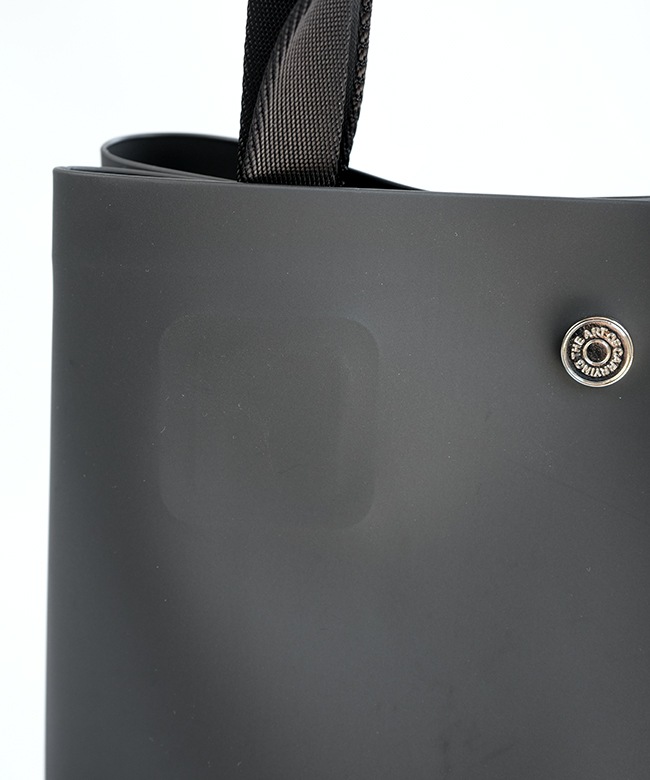 美品✨ ジアートオブキャリング PAPER C トートバッグ ユニセックス THE ART OF CARRYING(ジ アートオブキャリング)｜PAPER C トート