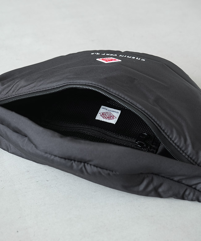 ◇DANTON(ダントン) POLYESTER TAFFETA SLING BAG〈CHEMIN VERT 4.2