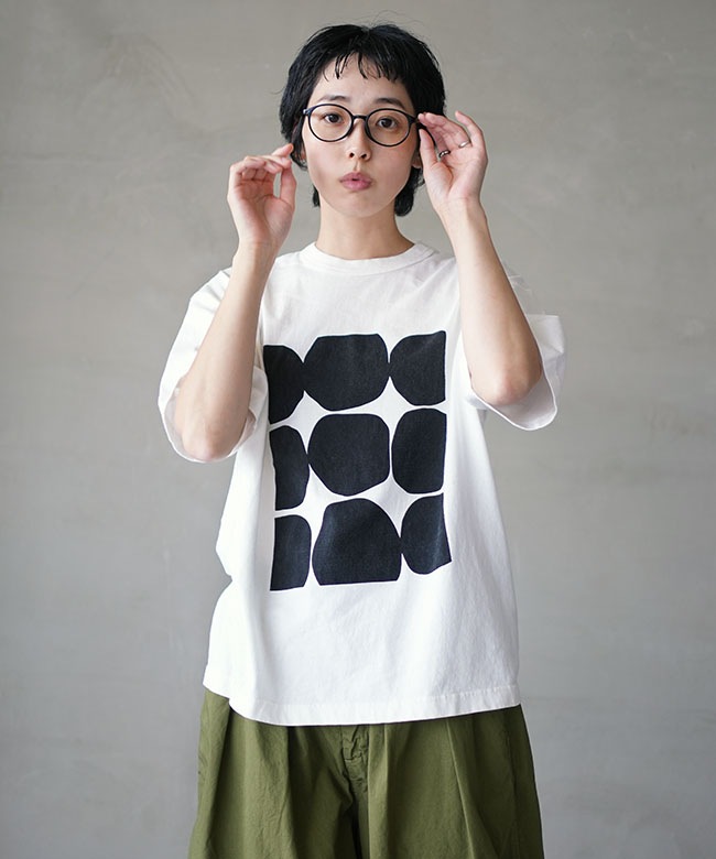 prit(プリット) 18/1空紡度詰天竺 フレームドットプリントTシャツ