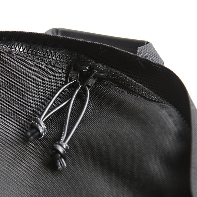 hobo(ホーボー)EVERYDAY BACKPACK NYLON OXFORD with COW LEATHER