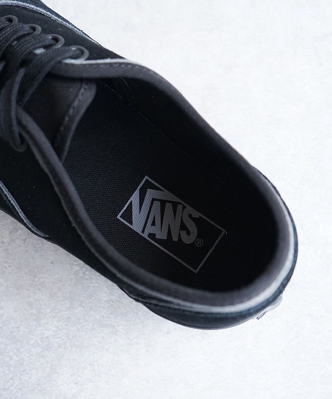 VANS(バンズ/ヴァンズ) Authentic Sliver オーセンティックスニーカー