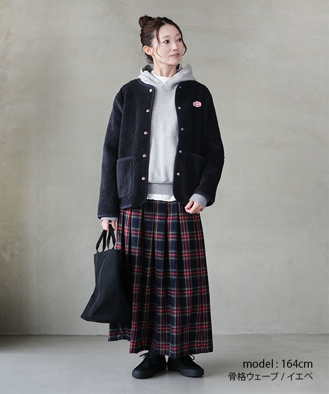 A15602 美品 ウノピュウ　エルボーパッチカーディガン　ブラック　Ⅴ A15602 美品 ウノピュウ エルボーパッチカーディガン ブラック Ⅴ