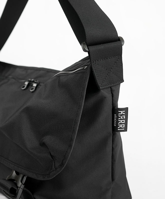 KARRI AMIACALVA(カリ アミアカルヴァ) RECYCLED CORDURA
