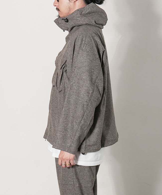 美品 Basisbroek コットンシルク パーカー フード ブルゾン 美品 Basisbroek コットンシルク パーカー フード ブルゾン