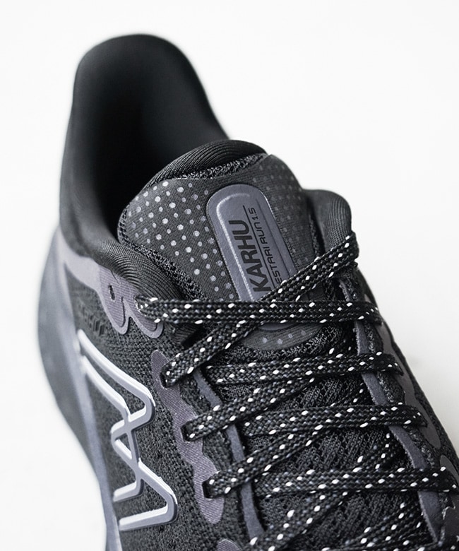 SALE 50%OFF】[F/KH205006]KARHU(カルフ)MESTARI RUN 1.5 メスタリラン