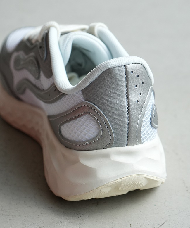 【4個セット】WCS2025アナハイム　ピンズ&ランヤードセット ◇[warists4]NEW BALANCE(ニューバランス)WARISTS4 | レディース