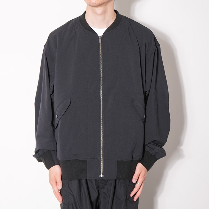 新品 XSサイズ nanamica ナナミカ アルファドライ クルージャケット この秋着たい、nanamicaのアルファドライのセットアップ