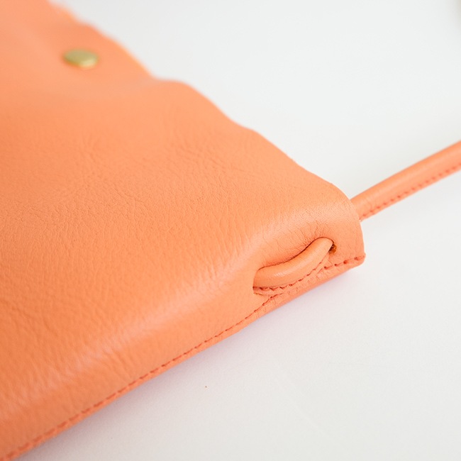 ◇【国内正規販売店】[54232307311] IL BISONTE(イルビゾンテ)【AUTUMN