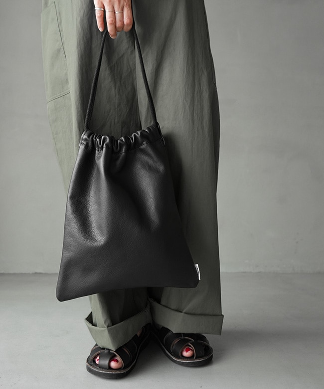 TEMBEA(テンベア)巾着 GOAT レザーバッグ ミニバッグ ショルダーバッグ