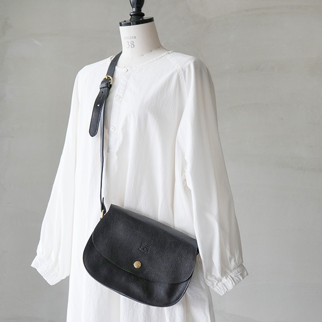 ◇【国内正規販売店】[54162-3-00611] IL BISONTE(イルビゾンテ