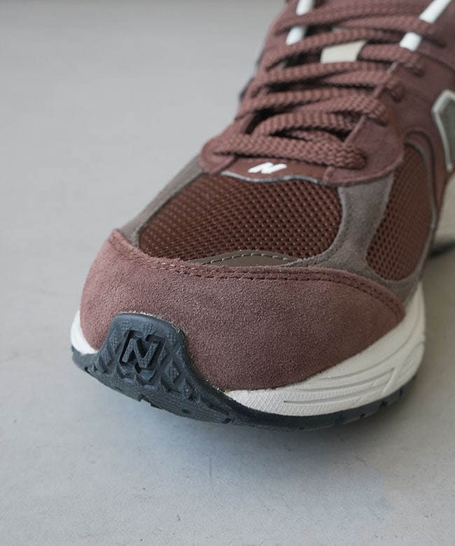 [New Balance] M2002RFF ☆送料込☆ ◇[M2002RFF]【替え紐付属】NEW BALANCE(ニューバランス) 2002R