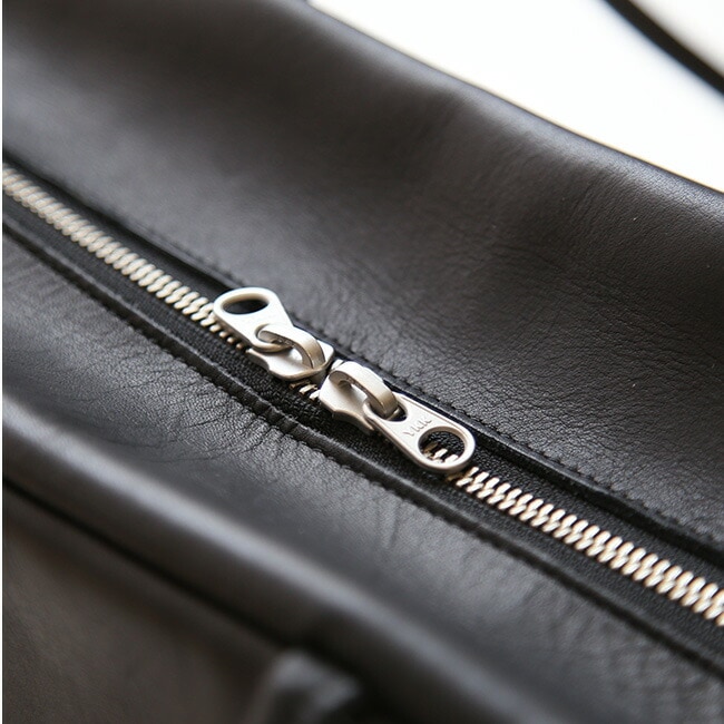 M071 MORMYRUS GLOSS LEATHER TOTE - mormyrus