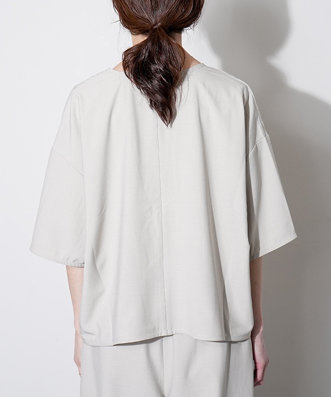 美品solamonat poche(ソラモナポッシェ) ポリスパンオーバーシャツ