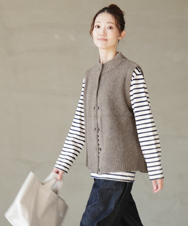 ◎◎[551117]mao made(マオメイド)ヤクフィールハイネック前開きA