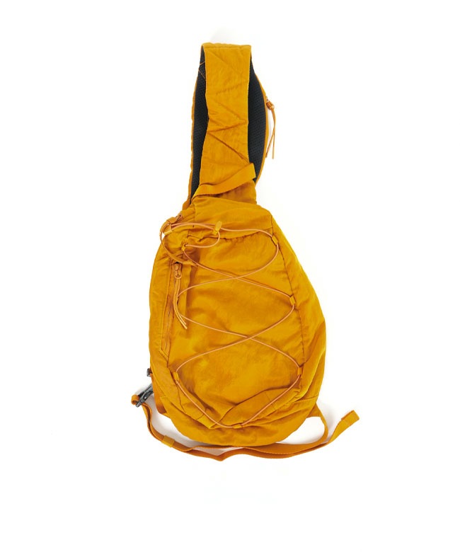 C.P.COMPANY(シー・ピー・カンパニー) Nylon B Lens Crossbody